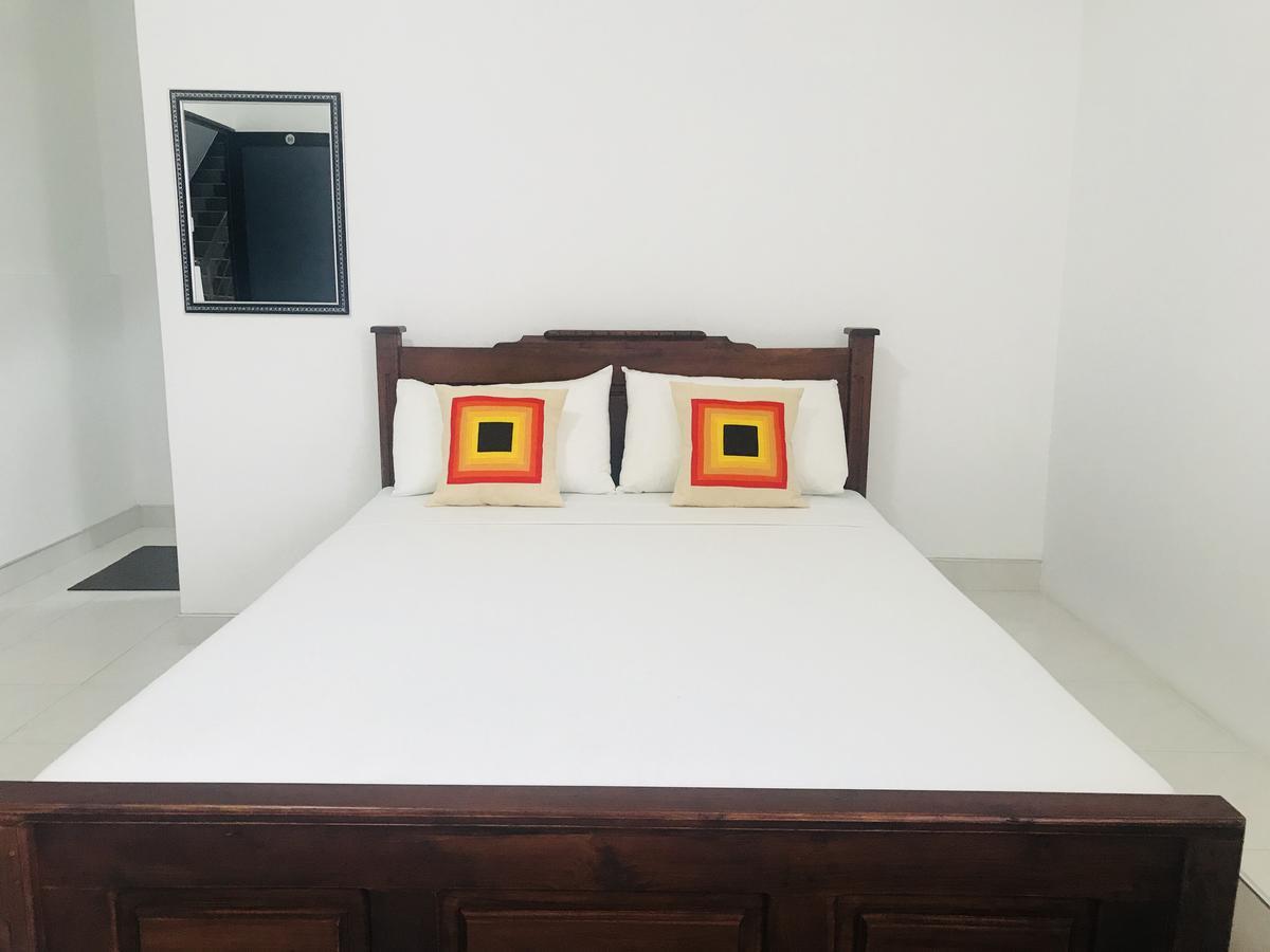 Lake City Resort Anuradhapura Ngoại thất bức ảnh