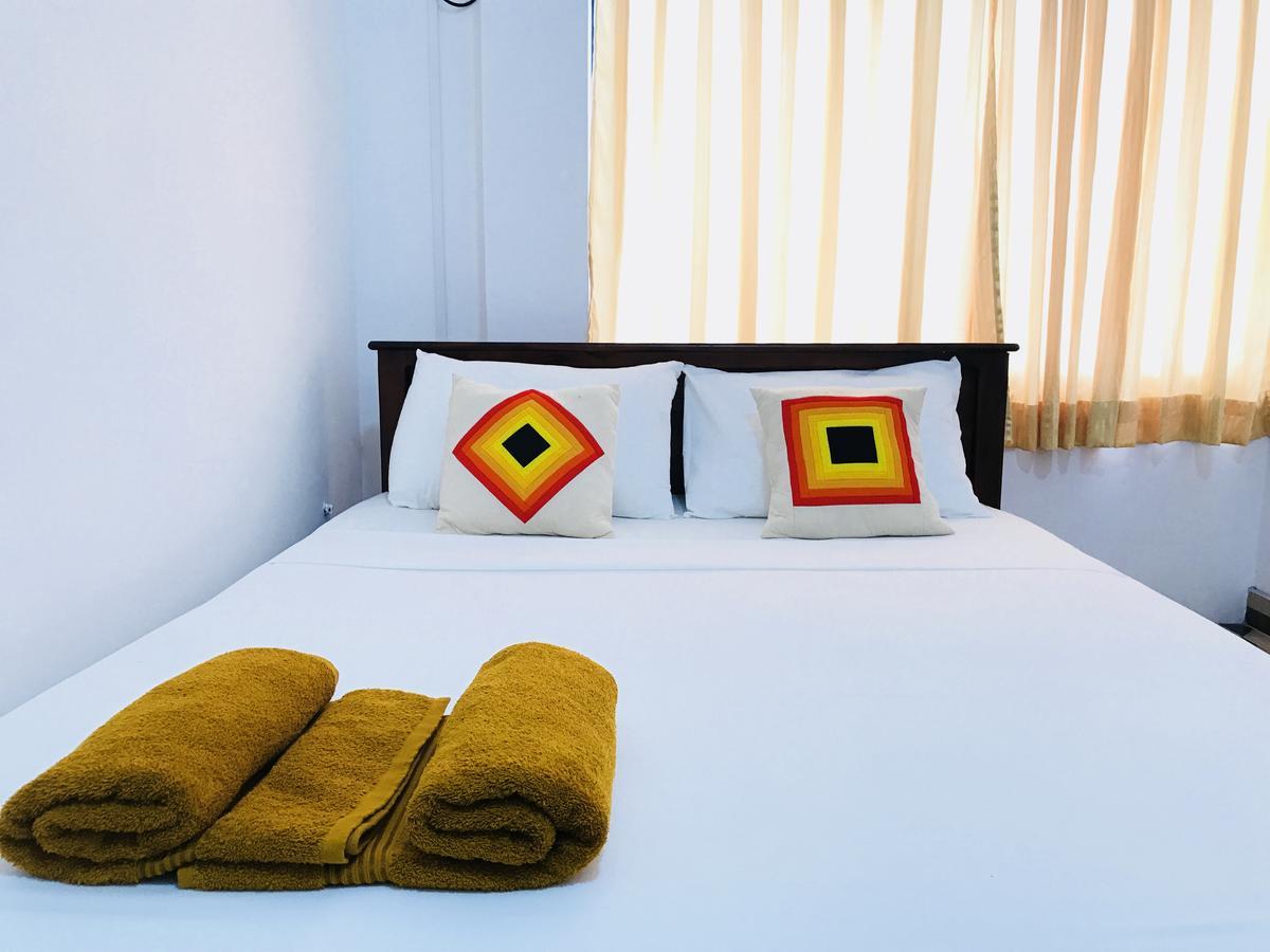 Lake City Resort Anuradhapura Ngoại thất bức ảnh