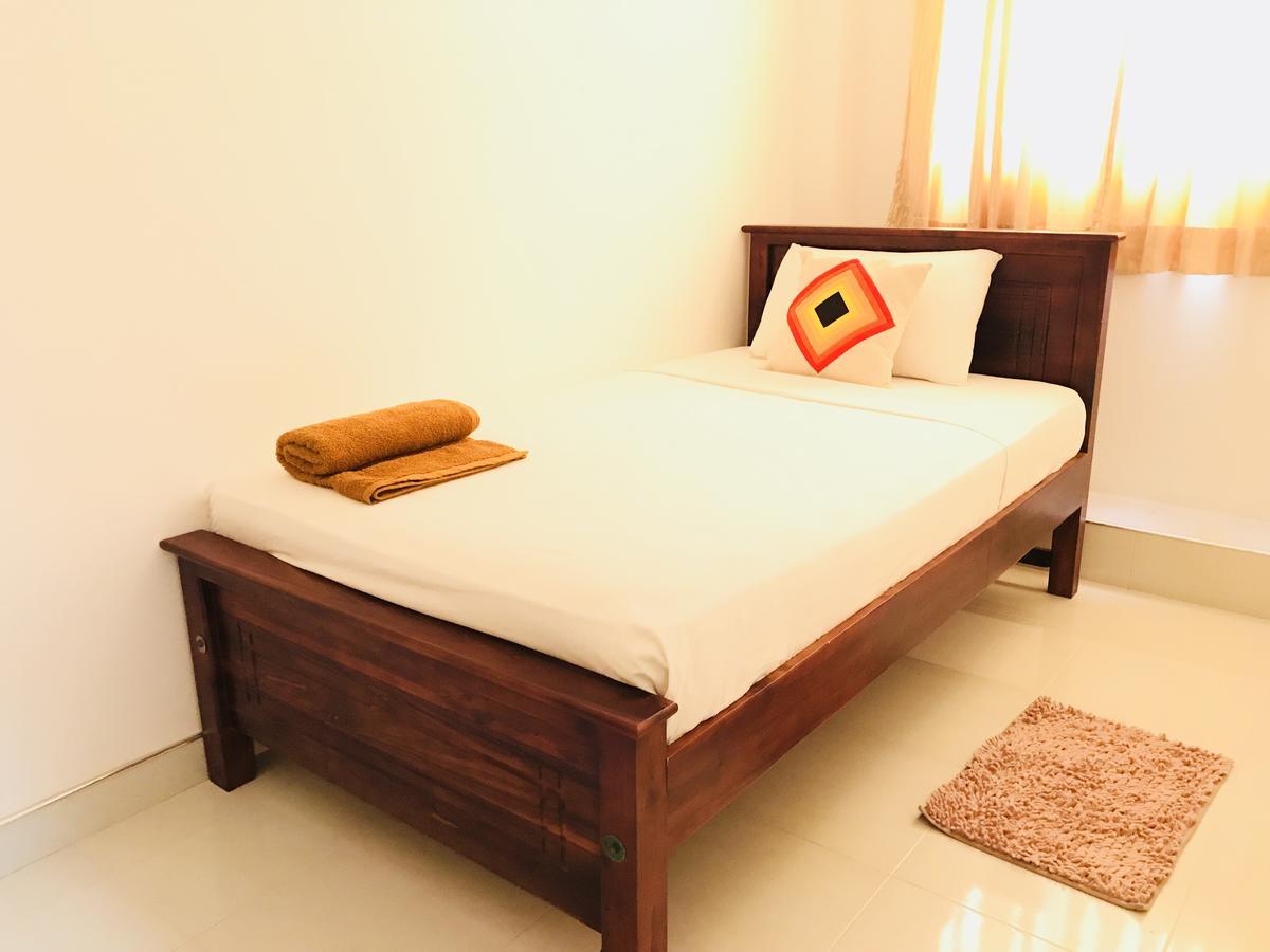 Lake City Resort Anuradhapura Ngoại thất bức ảnh