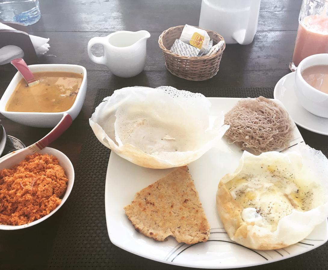 Lake City Resort Anuradhapura Ngoại thất bức ảnh