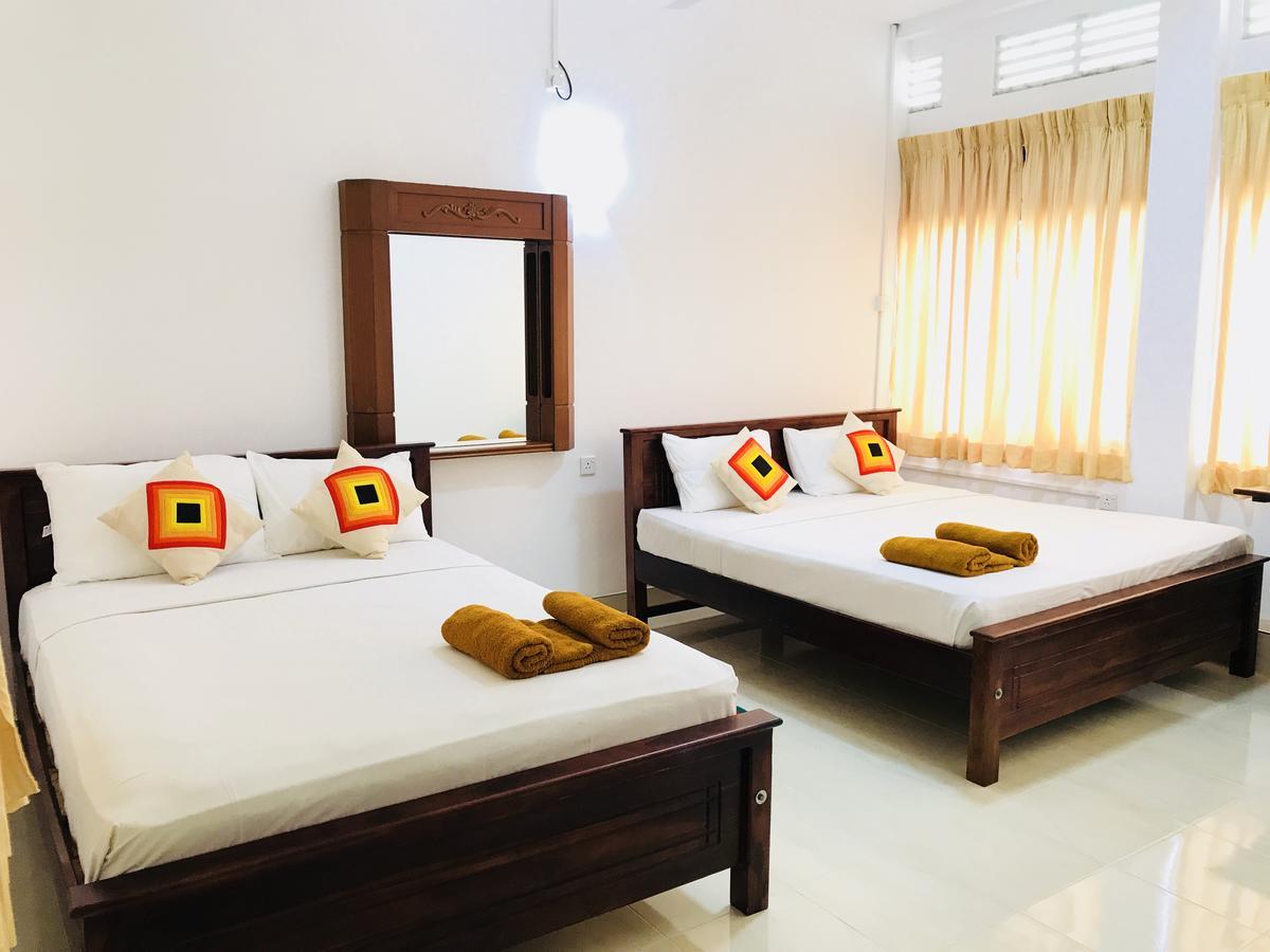 Lake City Resort Anuradhapura Ngoại thất bức ảnh